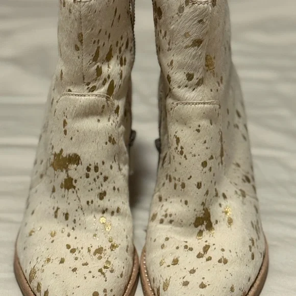Dolce Vita White and Gold Speckled Calf Hair Ankle Boots - Picture 2 of 12